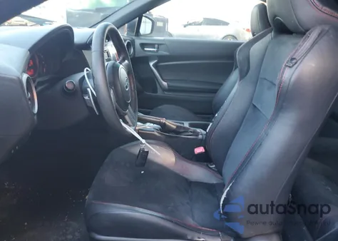 2014 Subaru Brz 2.0 Limited из США, поврежденный, VIN JF1ZCAC11E8603210